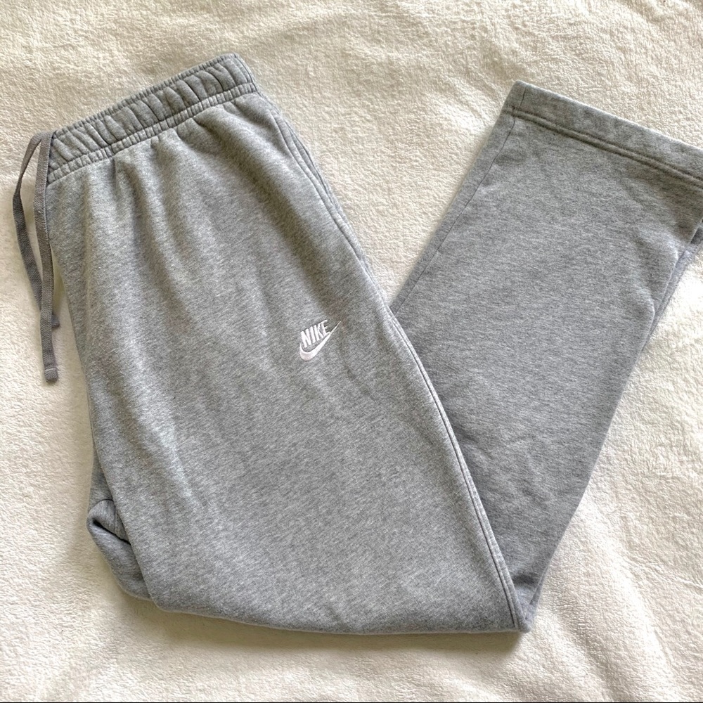 Gray Nike Sweatpants